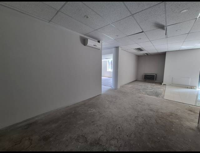 555M² OFFICE TO LET IN SANDTON CENTRAL